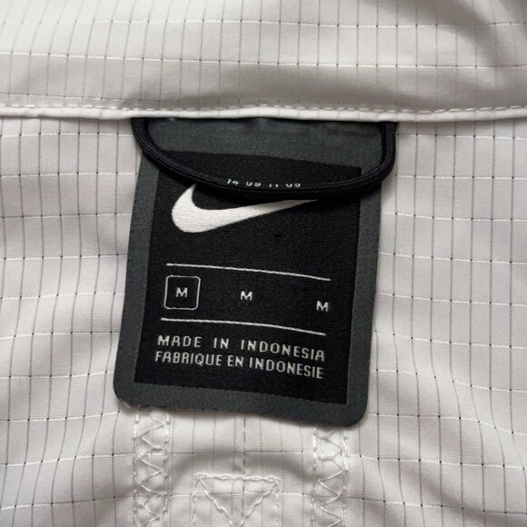 Nike Sportswear Tech Pack Woven Jacket Mens M Pullover Windbreaker Running White - Picture 5 of 7